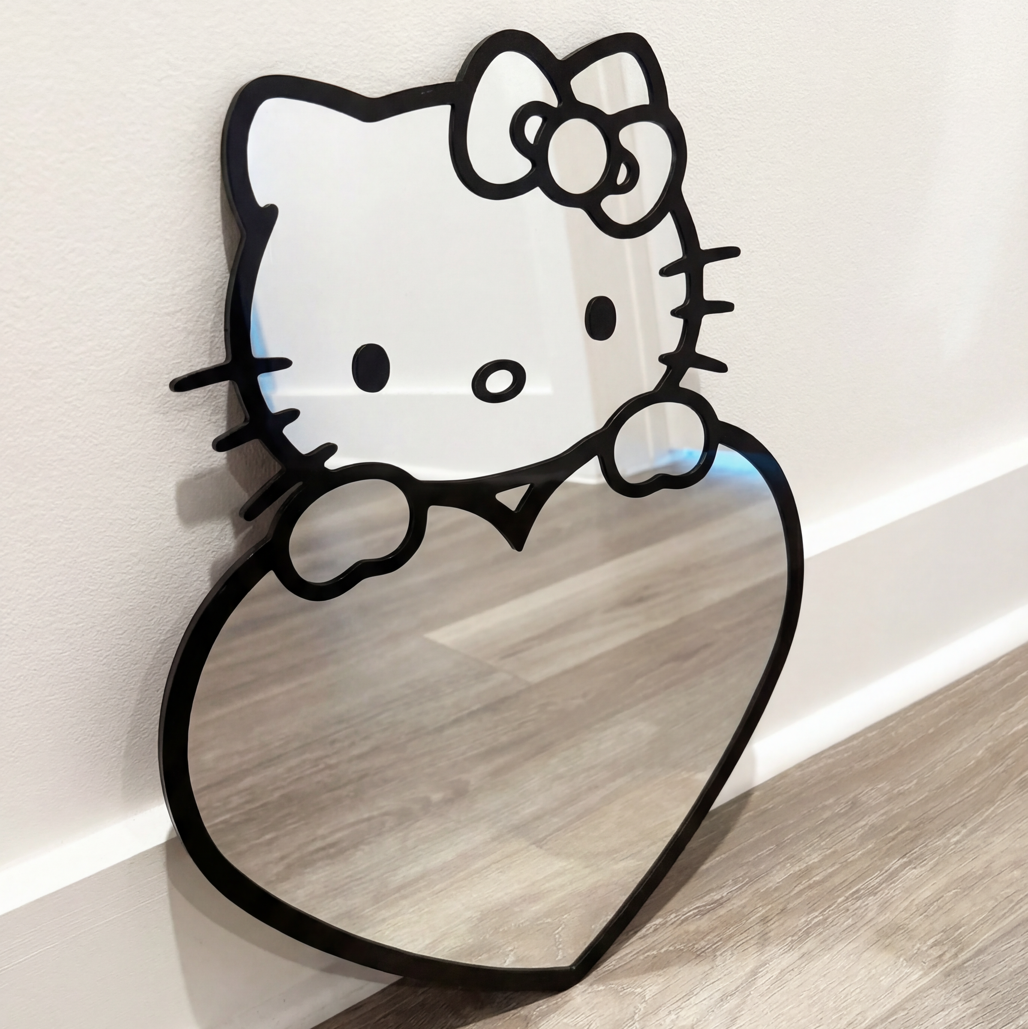 Hello Kitty Heart Mirror
